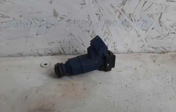 KIA Ceed Fuel injector 3531028000