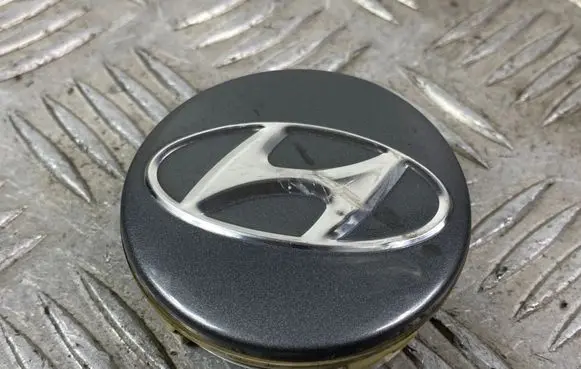 Hyundai Grand Santa Fe NC Original wheel cap