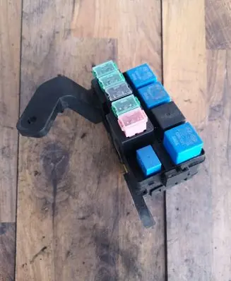 Hyundai Santa Fe Fuse module N914222B090