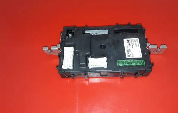 Nissan Murano Z51 Comfort/convenience module 284B11AA2A S122736015G 73920173160317