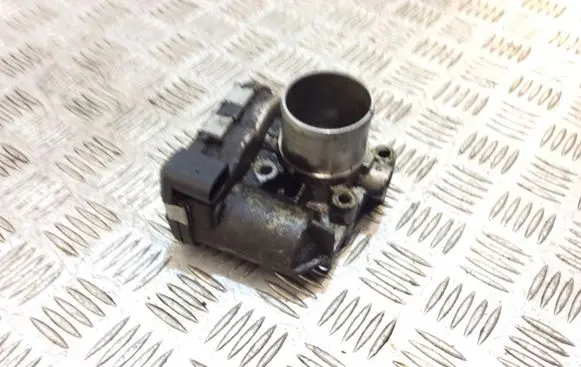 Renault Trafic II (X83) Electric throttle body valve 8200330810 8200330812