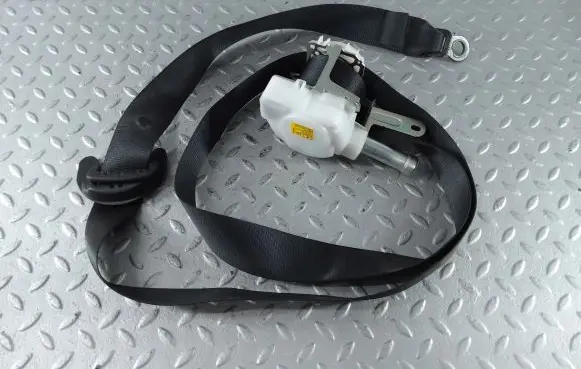 Toyota Corolla Cross Front seatbelt 7322047221C7