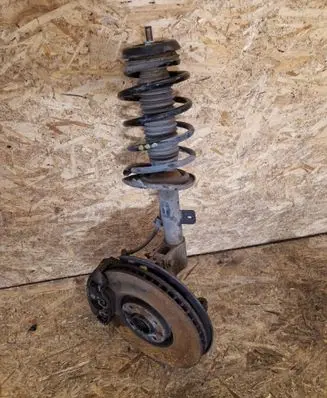 Citroen DS5 Front wheel hub spindle knuckle