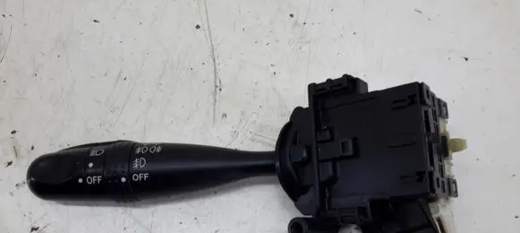 Toyota Corolla Verso E121 Indicator stalk 13020173753