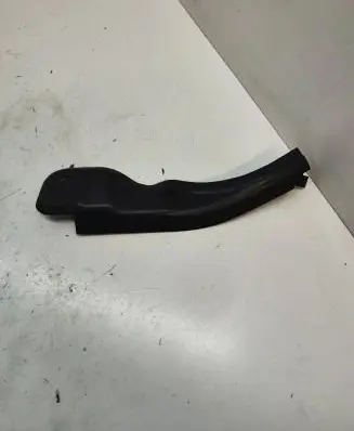 Audi A3 S3 8V Fender mounting bracket 8v0805233