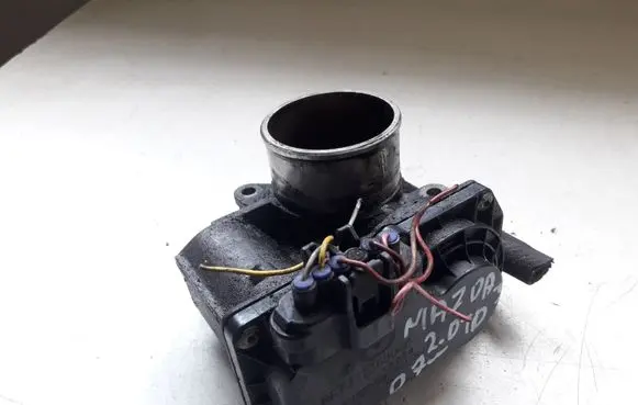Mazda 5 Engine shut-off valve RF7J136B0C