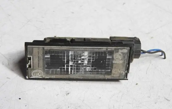 Renault Clio IV Number plate light