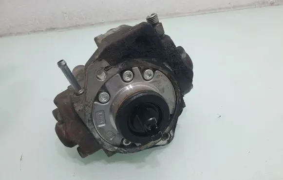 Mazda 6 Fuel injection high pressure pump R2AA13800 2940000620