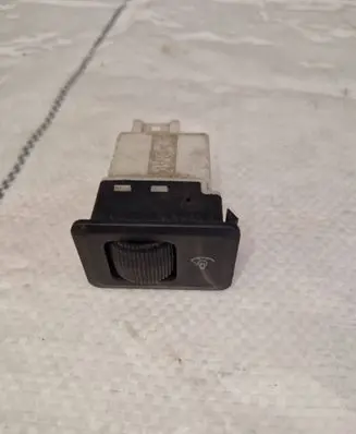 Mitsubishi Pajero Sport I Light switch
