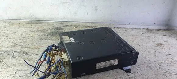 BMW 5 E34 Sound amplifier 65128356099