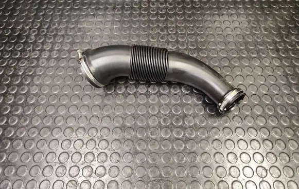 Audi A8 S8 D4 4H Air intake duct part 4H0129606B