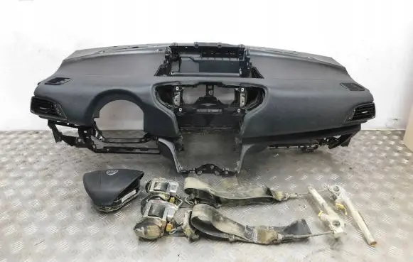 Lancia Ypsilon Airbag set with panel 