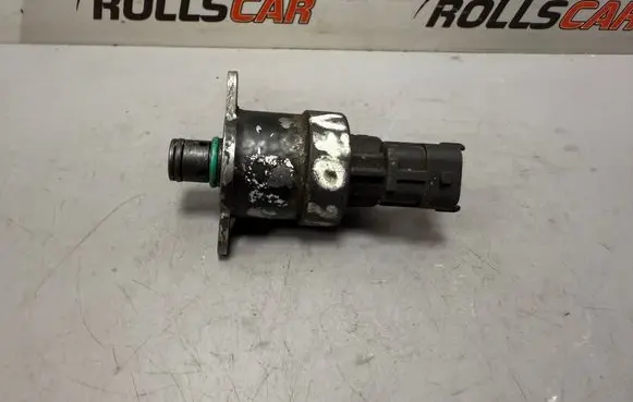 Volvo V70 Fuel pressure regulator 0928400 5480145348712