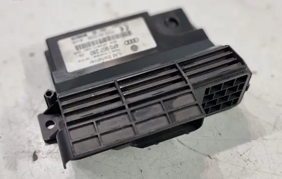 Audi A6 S6 C6 4F Hand brake control module 4F0907280
