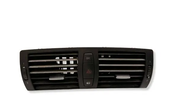 BMW 1 E81 E87 Dash center air vent grill 7059189