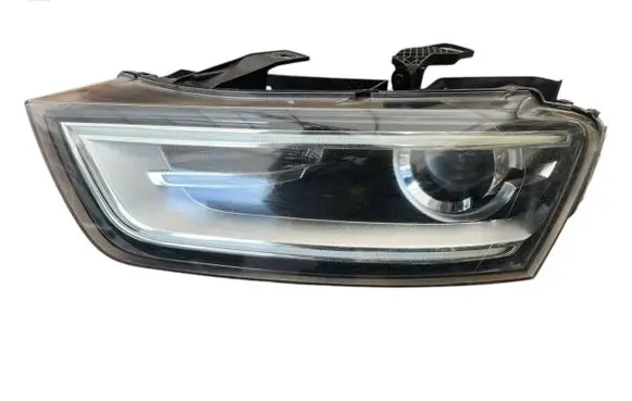 Audi Q3 8U Headlight/headlamp 8u0941003j