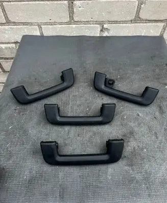 Volvo S90, V90 A set of handles for the ceiling 