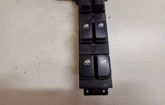 Hyundai Santa Fe Electric window control switch 371495