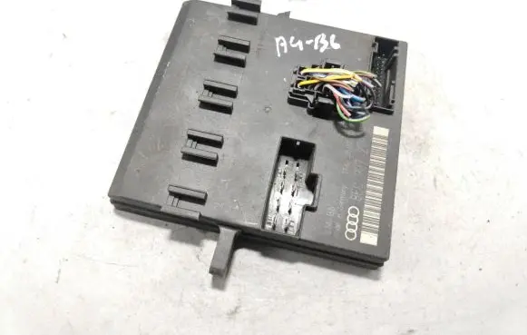Audi A4 S4 B6 8E 8H Comfort/convenience module 8E0907279E