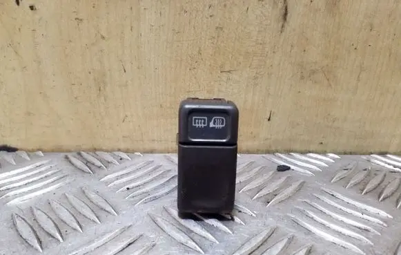 Volvo S70 V70 V70 XC Windscreen/window heater switch 9162952