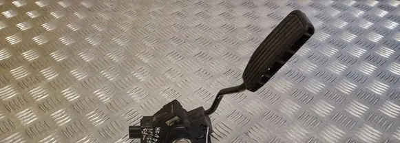 Honda Insight Accelerator throttle pedal 09204A