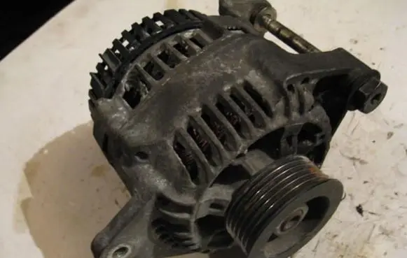 Citroen Xantia Generator/alternator 961060 20I