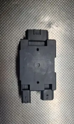 Nissan Qashqai Fuel injection pump control unit/module 169108688R