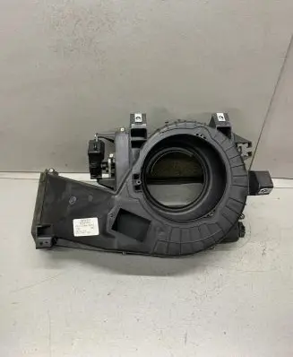 Cadillac CTS Interior heater climate box assembly housing 25687481