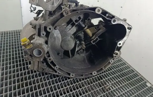 Peugeot 807 Manual 6 speed gearbox 20MB09