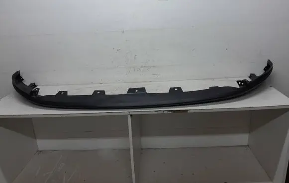 Tesla Model Y Juniper Front bumper lip 193238500B 193238400B