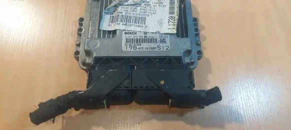 Fiat Bravo Engine control unit/module ECU 0281016203 51871188 4PE161BBM