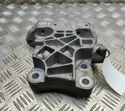 Jaguar E-Pace Engine mounting bracket GJ326030AA