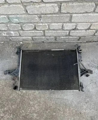 Volvo V70 Coolant radiator