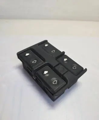 BMW 7 E38 Electric window control switch 1379075