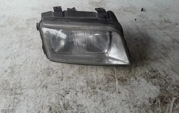 Audi A4 S4 B5 8D Headlight/headlamp 67723141