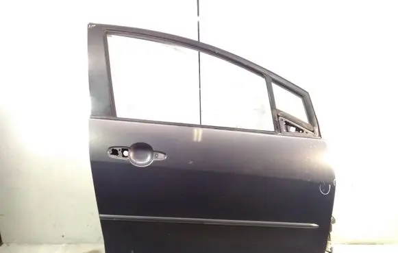 Mazda 5 Front door