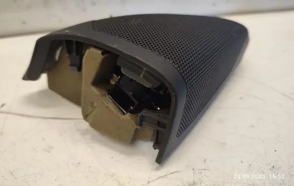 Opel Insignia A Front door high frequency speaker 13221965