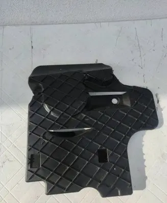 Mercedes-Benz E C207 W207 Timing belt guard (cover) A6510101867 BBR179802