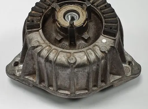 Mercedes-Benz E W212 Engine mount vacuum valve 3618647
