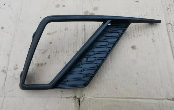 Seat Ibiza V (KJ) Front fog light trim/grill 6F0853666A