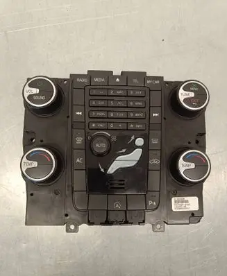Volvo XC60 Climate control unit 31324828 M4294200168 SN2000932917