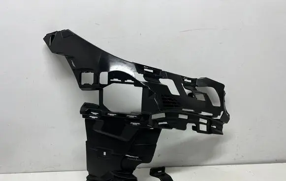 Mercedes-Benz C W206 Front bumper mounting bracket A20688568
