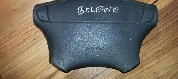Steering wheel airbag
