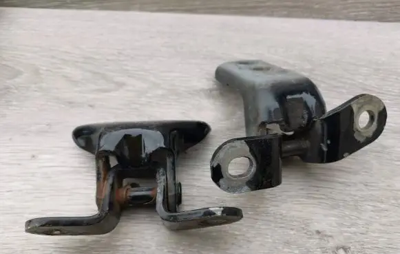 Toyota Prius+ (ZVW40) Front door hinge set 