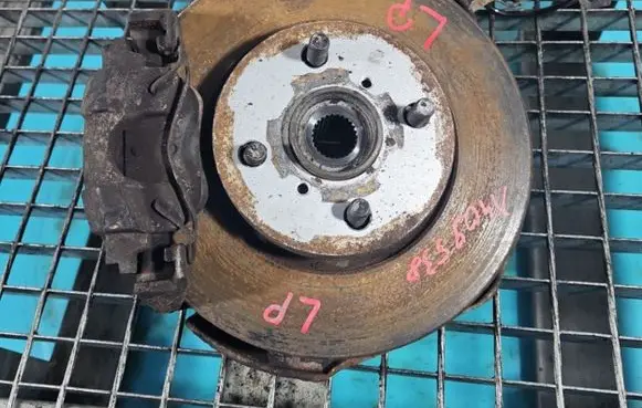 Toyota Yaris Front wheel hub spindle knuckle IMPRK1409538