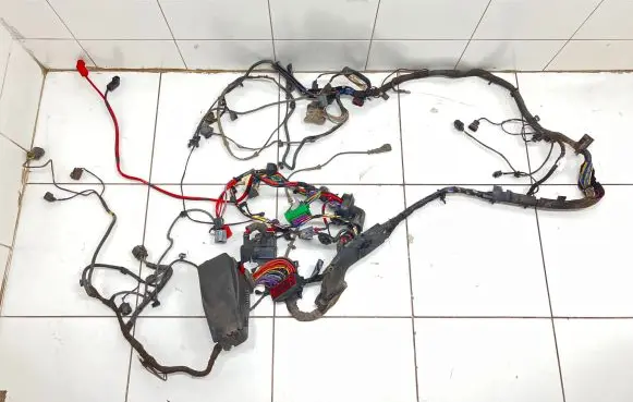 Volvo XC70 Engine installation wiring loom 6G9T14A390AL