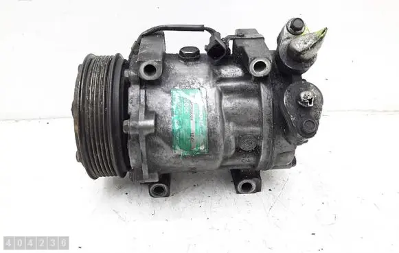 Ford C-MAX I Air conditioning (A/C) compressor (pump) 3M5H19D629
