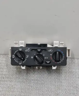Citroen C2 Climate control unit 69300001 F664477S A86BASE