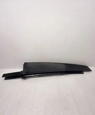 BMW X5M F85 Rear door glass trim molding 7289653 19765810