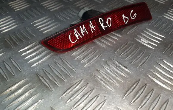 Chevrolet Camaro Rear tail light reflector 23126885